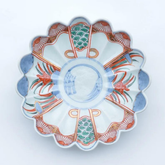 Assiette Arita Chrysanthème 18×4,5cm